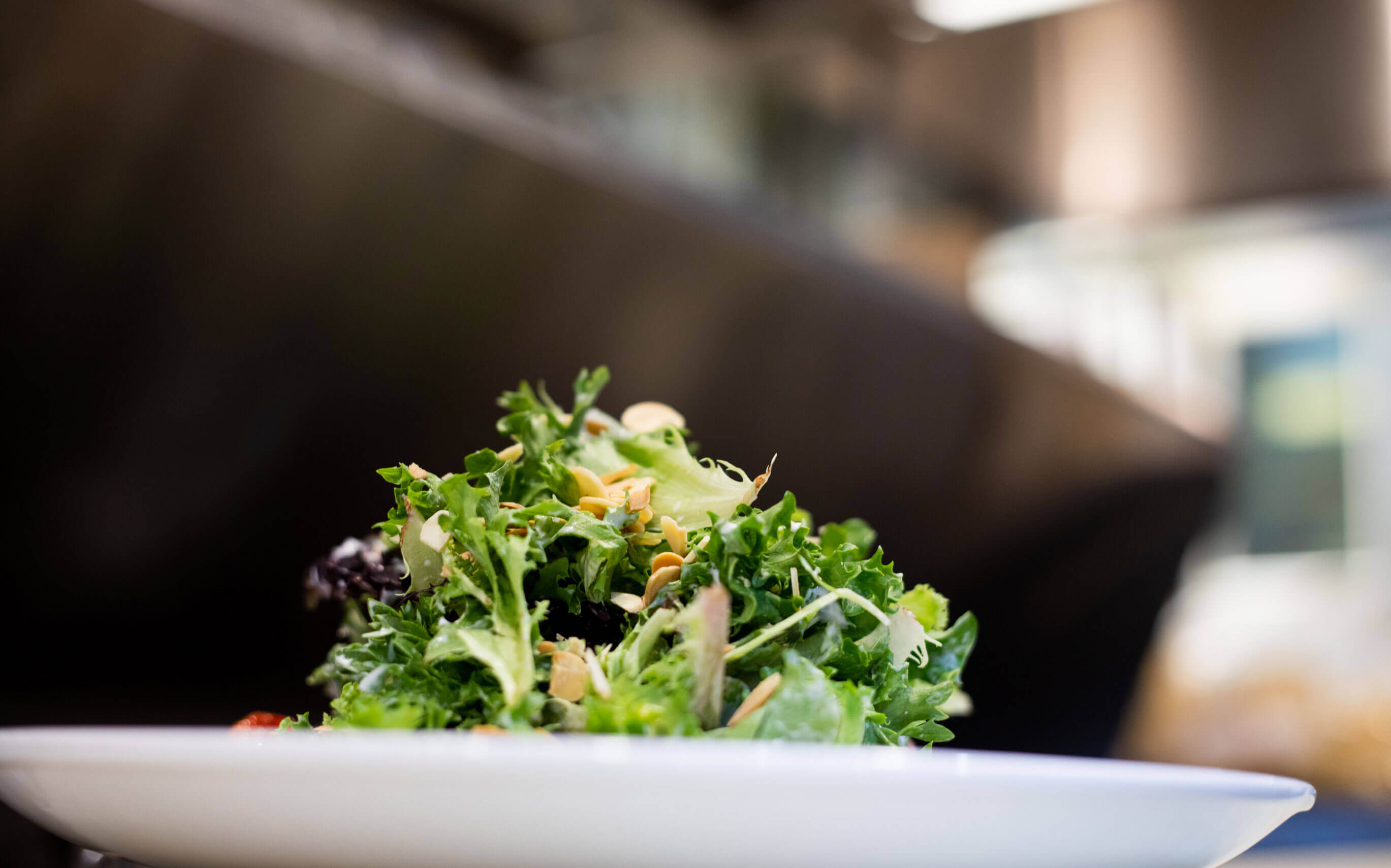 Georges-French-Bistro-Salad